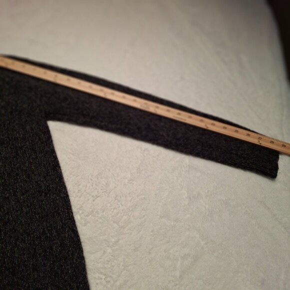 Michael Kors Turtleneck Tunic Sweater Sz M Chunky Marled Wool Neutral Minimalist - Picture 15 of 15